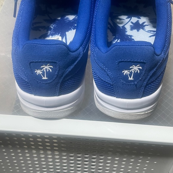 Puma California Size 11 - Picture 4 of 4